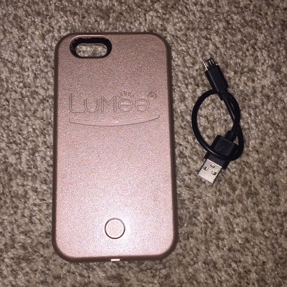 Rose Gold LuMee Case - Picture 3 of 3